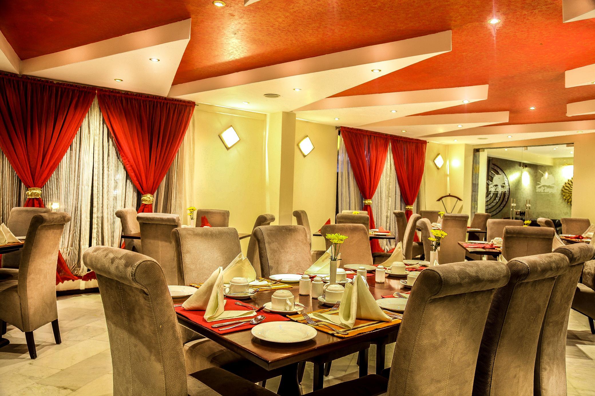 The Monarch Hotel Nairobi Exterior photo