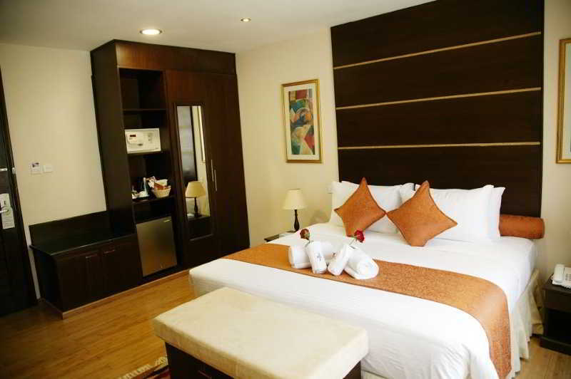 The Monarch Hotel Nairobi Exterior photo
