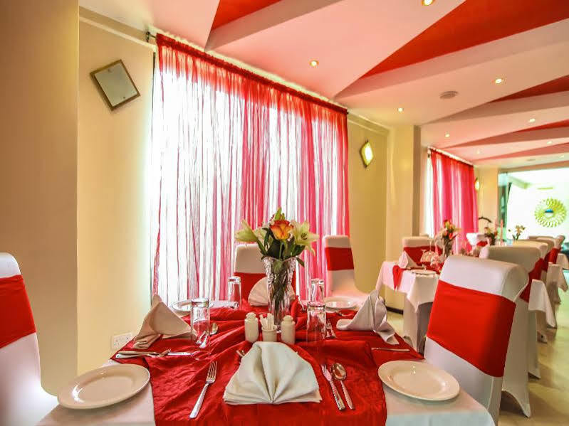 The Monarch Hotel Nairobi Exterior photo